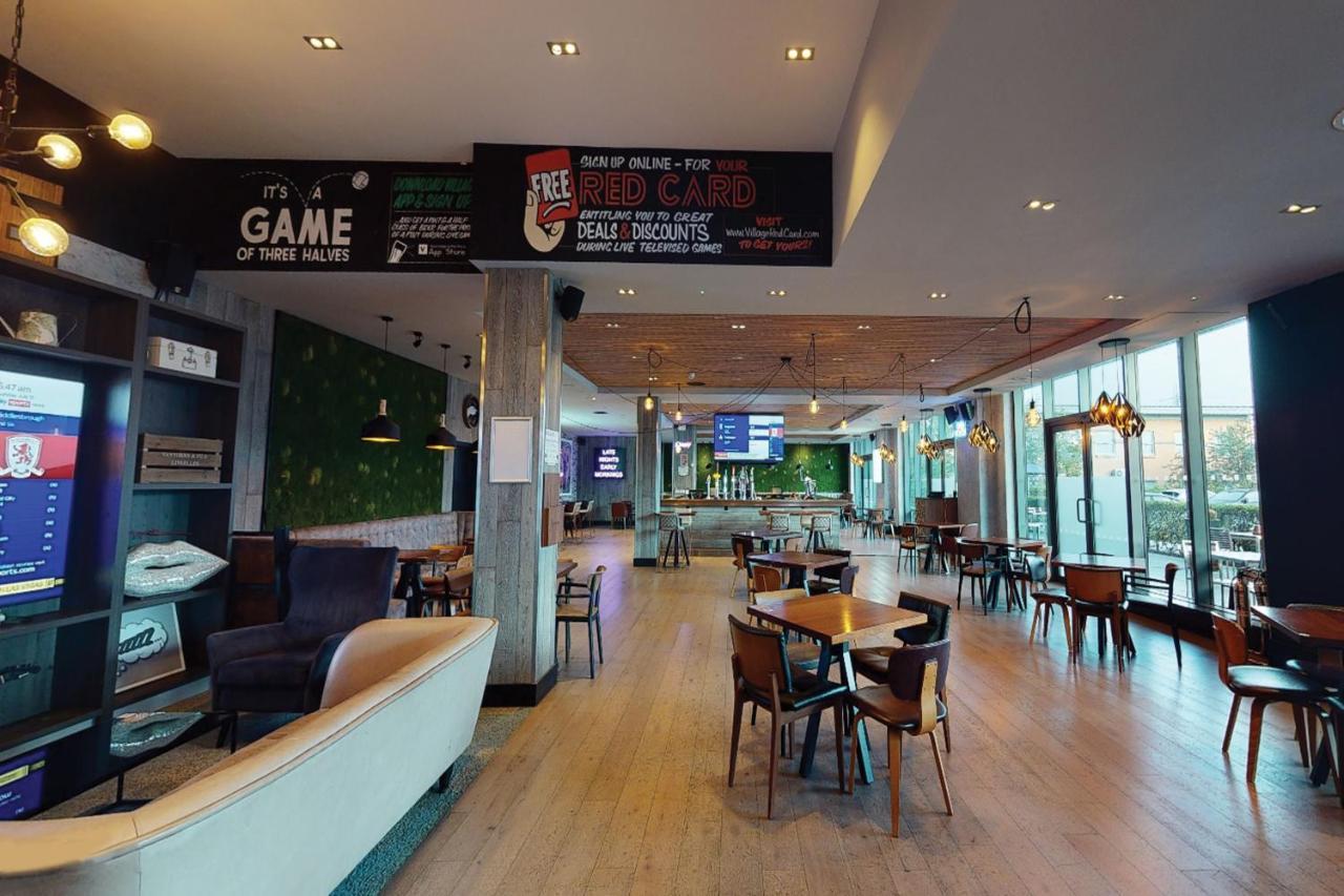 Village Hotel Manchester Ashton Exterior photo