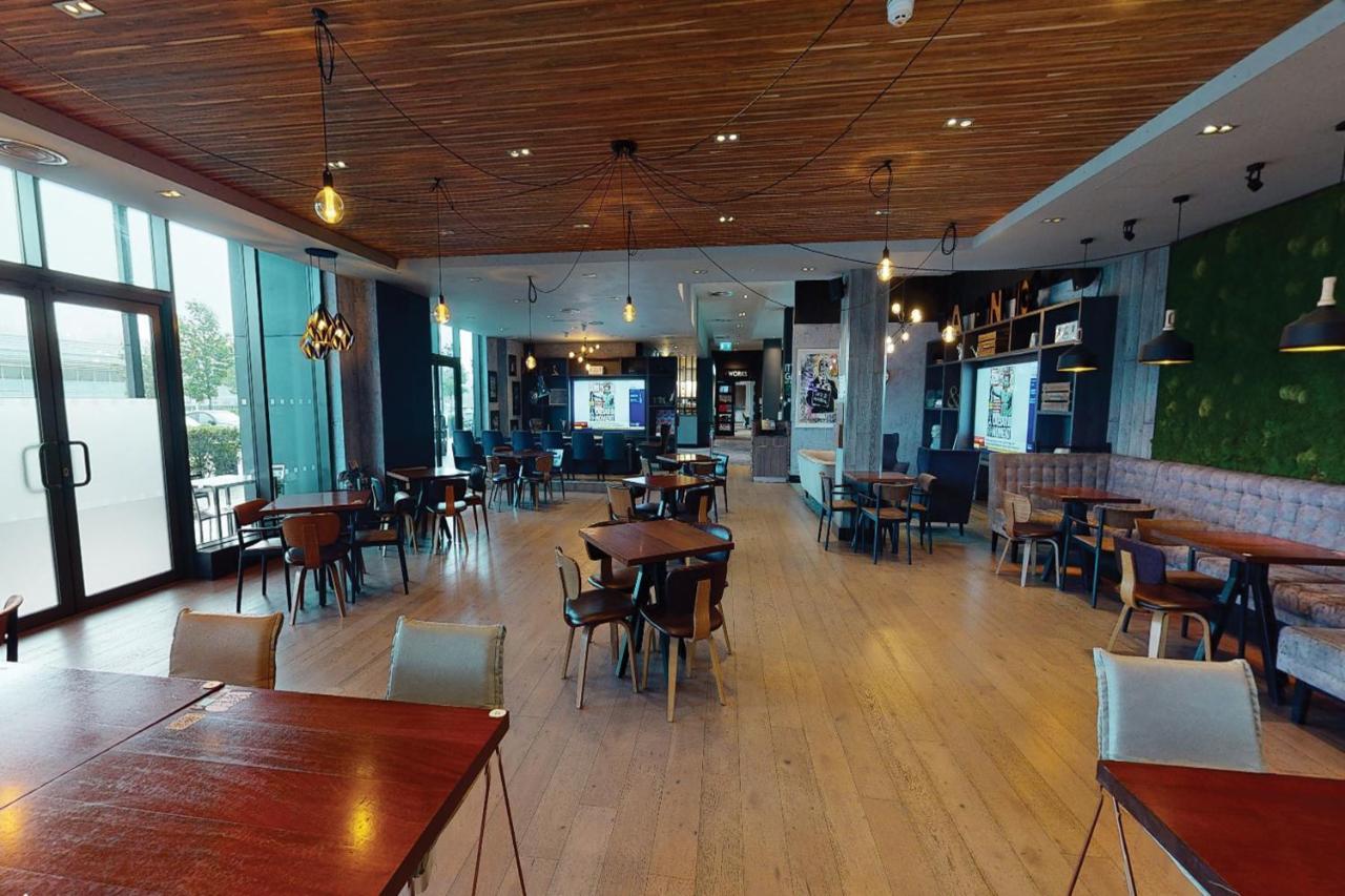 Village Hotel Manchester Ashton Exterior photo