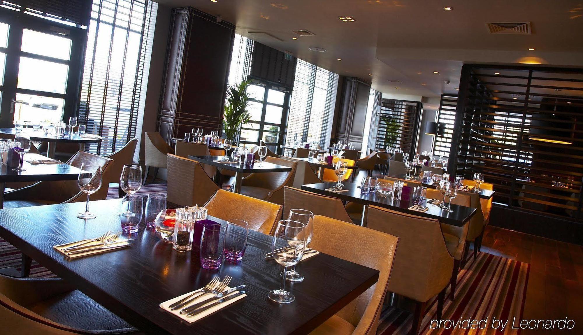 Village Hotel Manchester Ashton Exterior photo